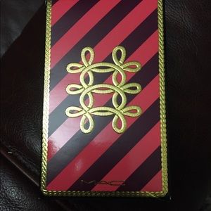 MAC Nutcracker sweet essential brush kit